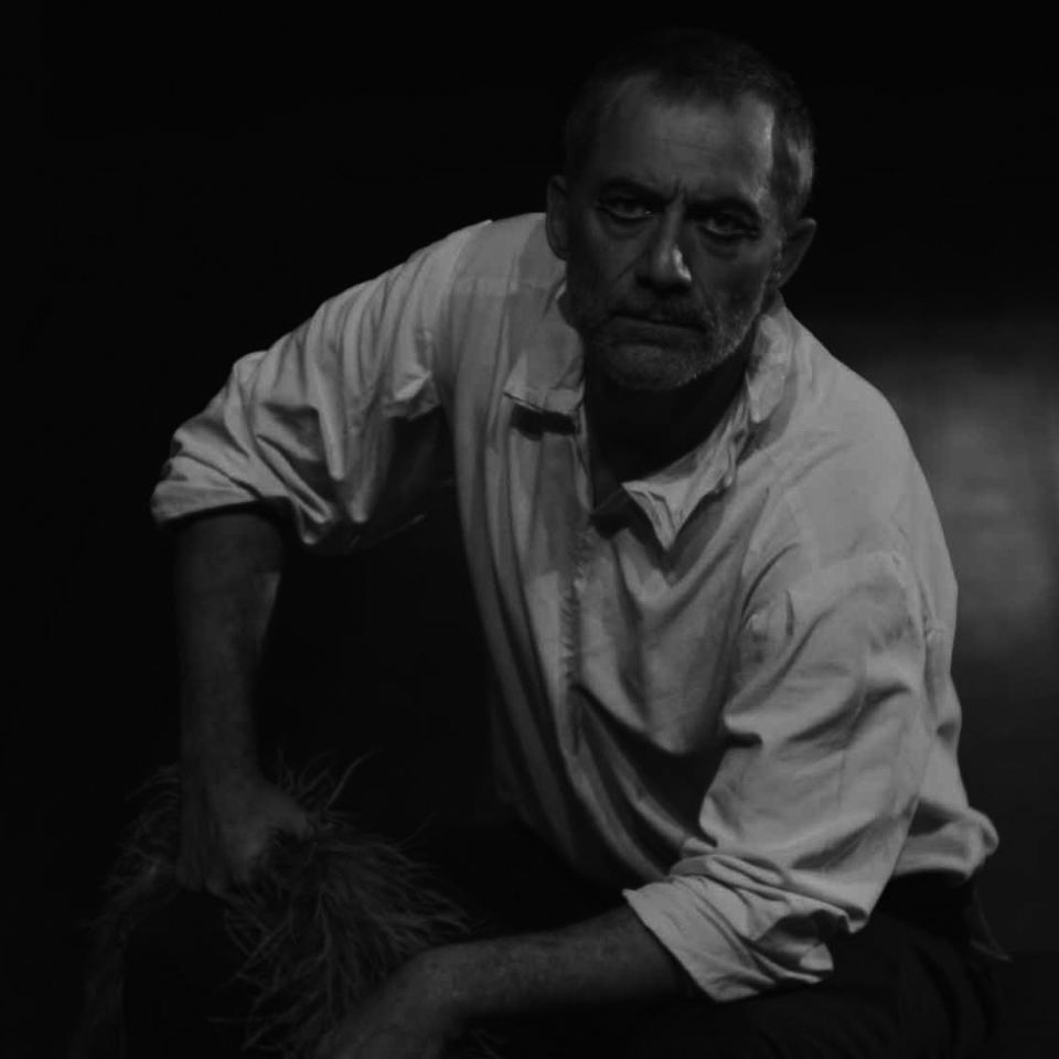 Bene! Vita di Carmelo, la macchina attoriale